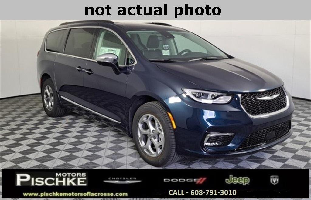 used 2023 Chrysler Pacifica car