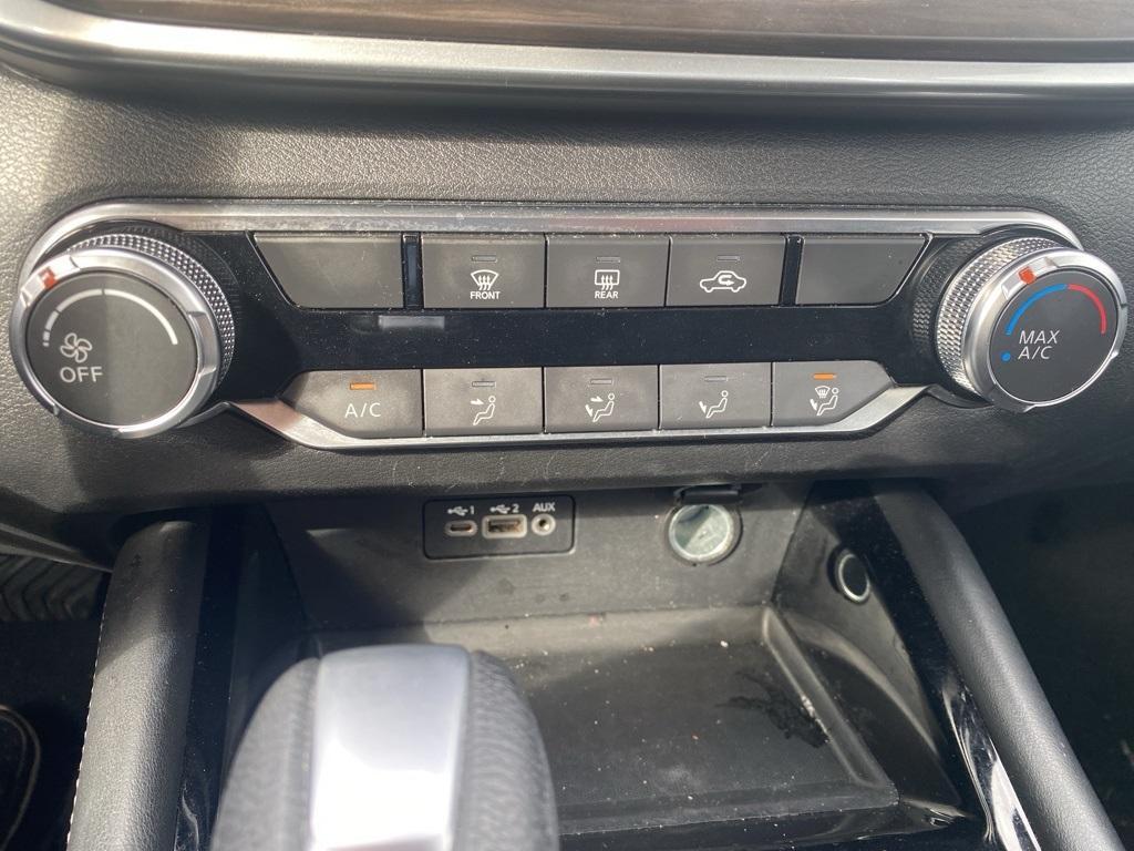 used 2023 Nissan Altima car