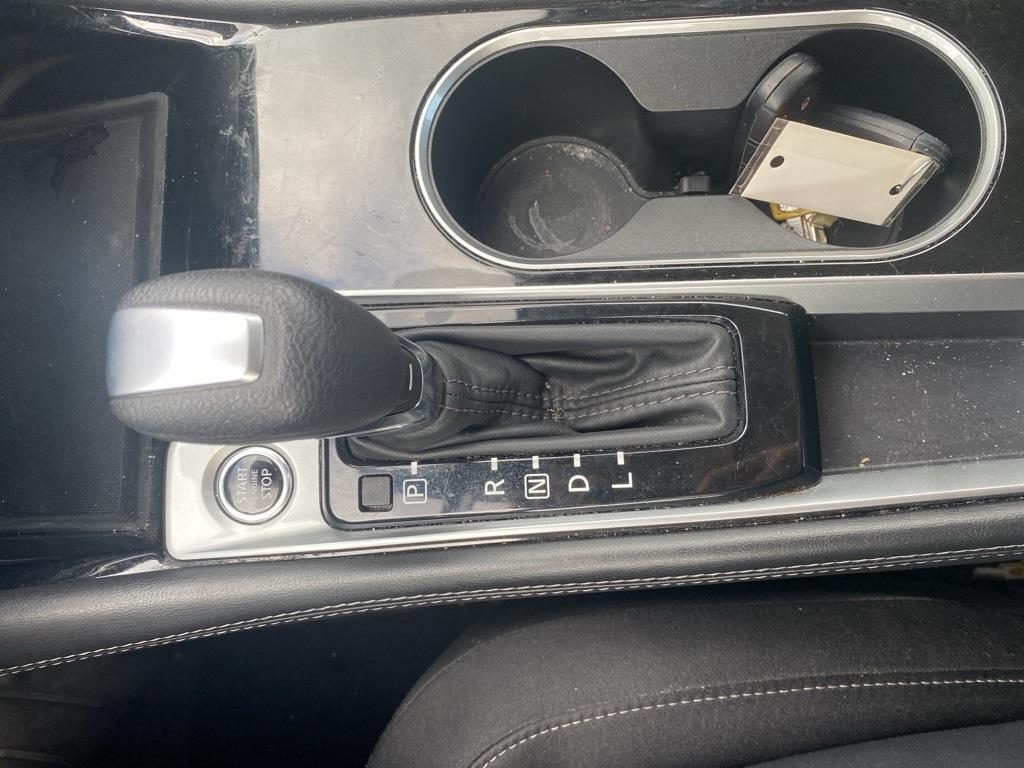 used 2023 Nissan Altima car