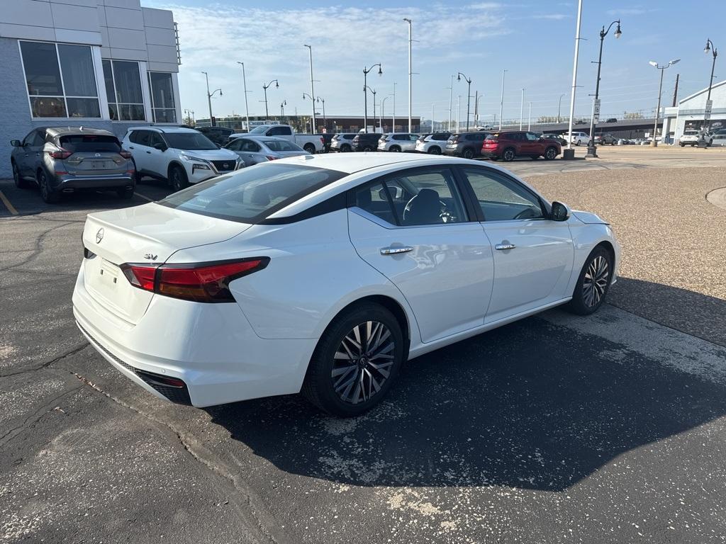 used 2023 Nissan Altima car