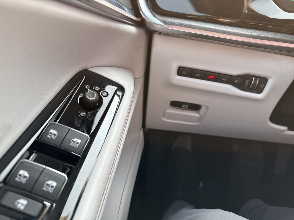 new 2025 Jeep Wagoneer S car