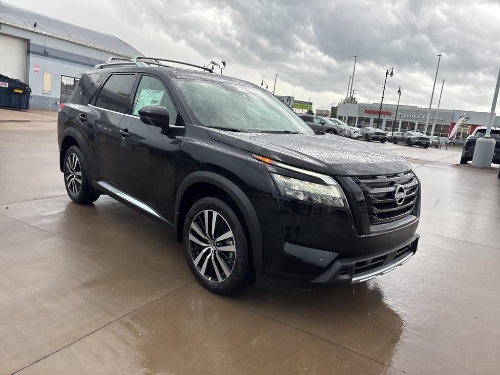 new 2025 Nissan Pathfinder car