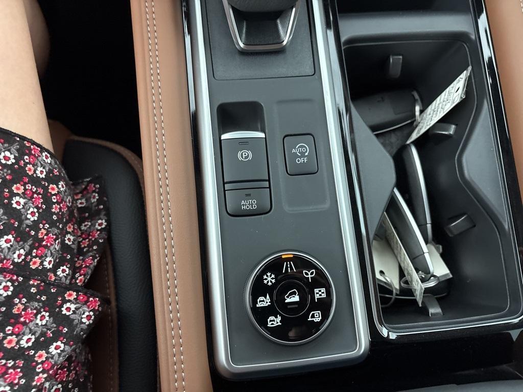 new 2025 Nissan Pathfinder car