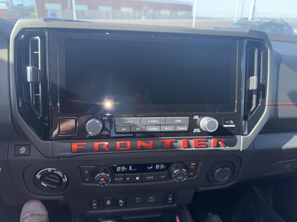 new 2025 Nissan Frontier car