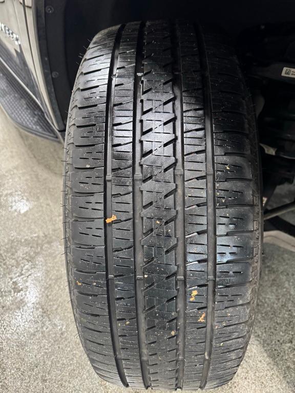 used 2024 Jeep Wagoneer L car, priced at $43,990