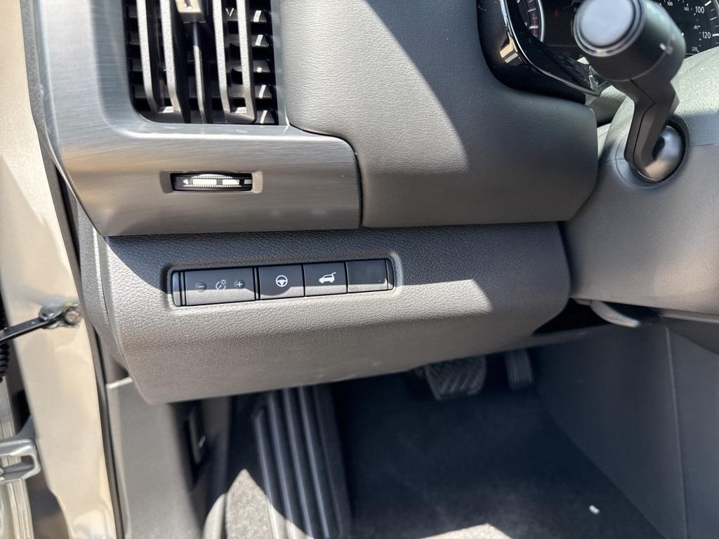 new 2025 Nissan Pathfinder car