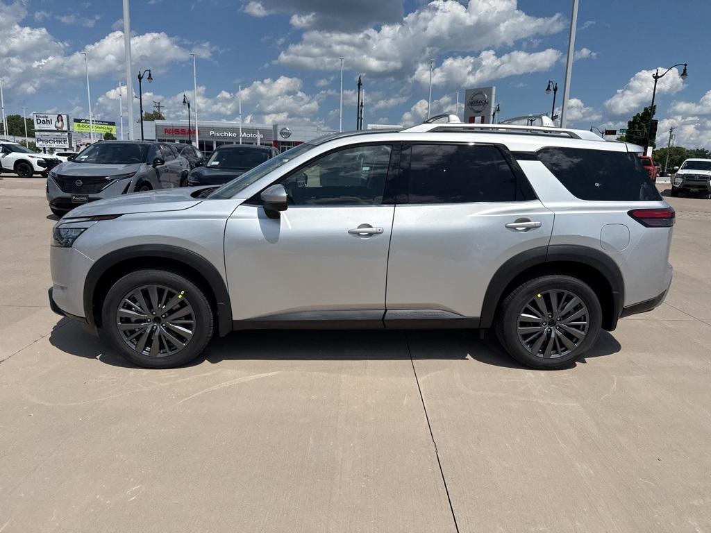 new 2025 Nissan Pathfinder car