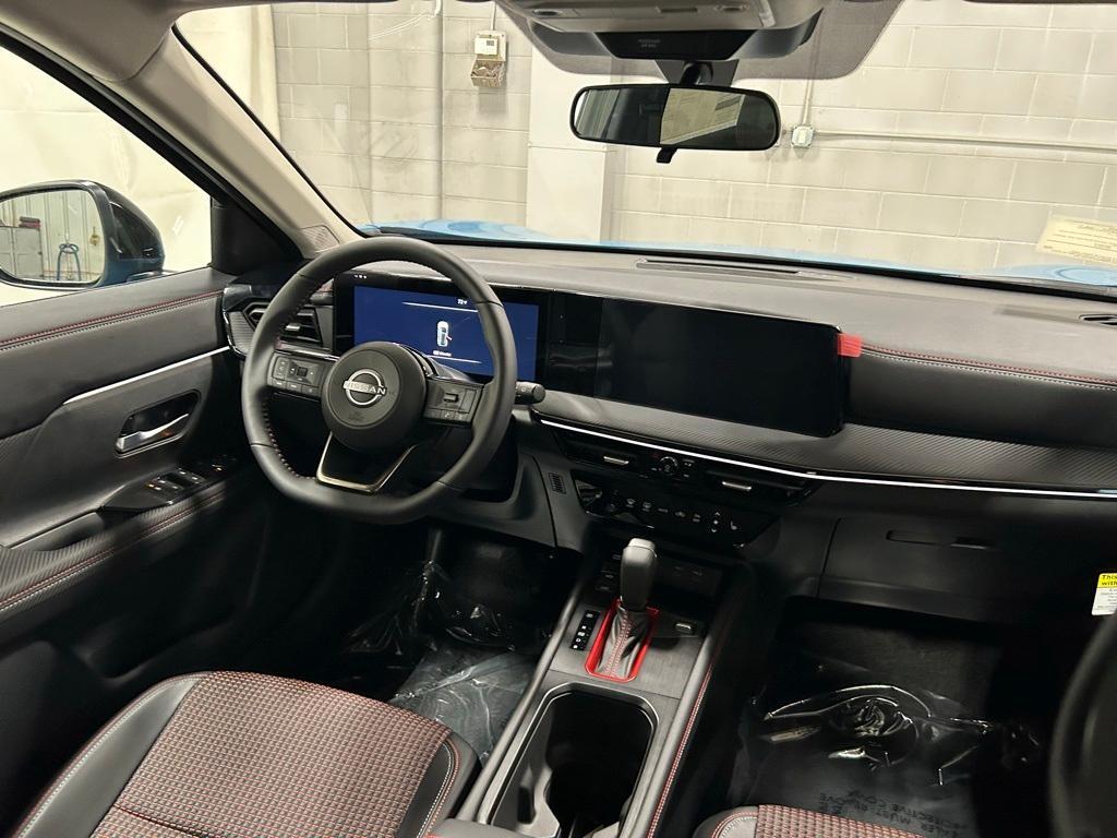 new 2025 Nissan Kicks car