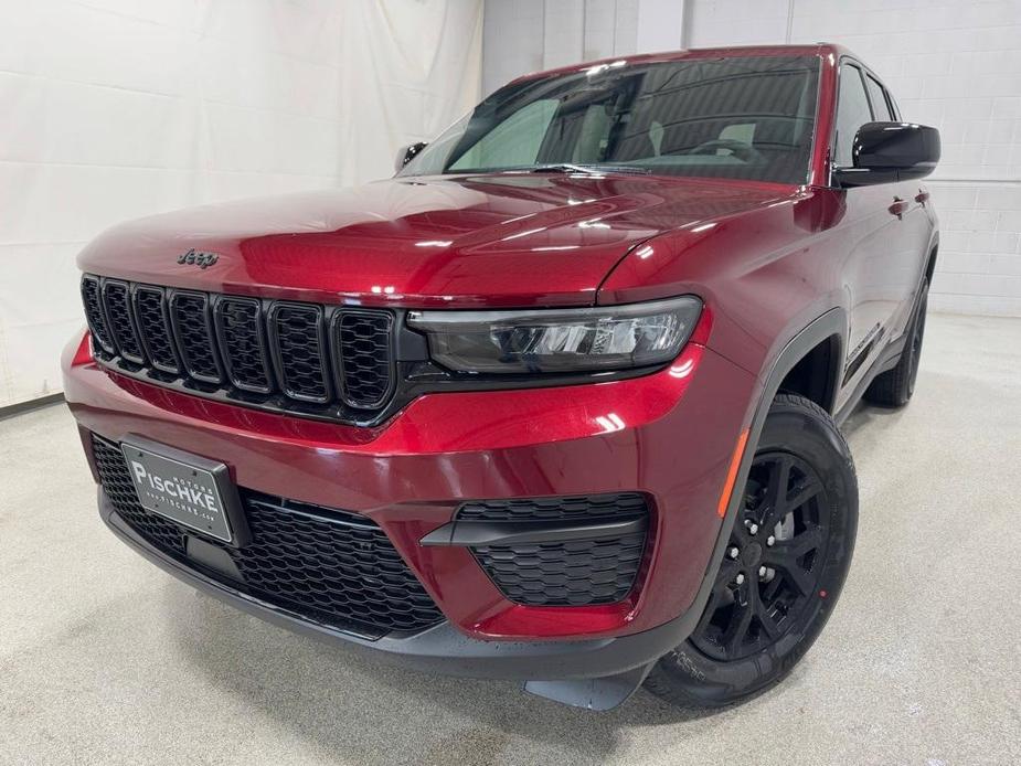 new 2025 Jeep Grand Cherokee car, priced at $43,929