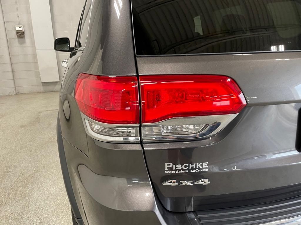 used 2018 Jeep Grand Cherokee car, priced at $17,490