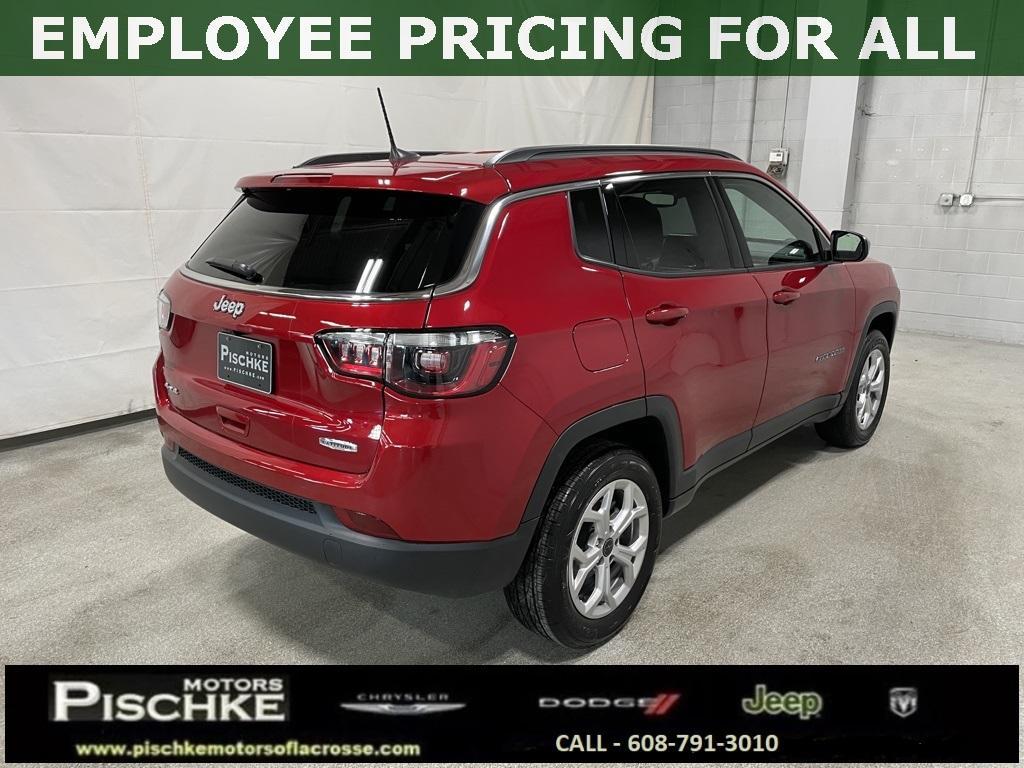 new 2025 Jeep Compass car