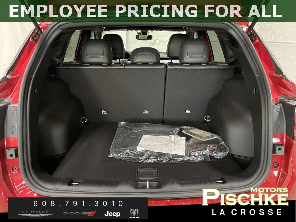new 2025 Jeep Compass car