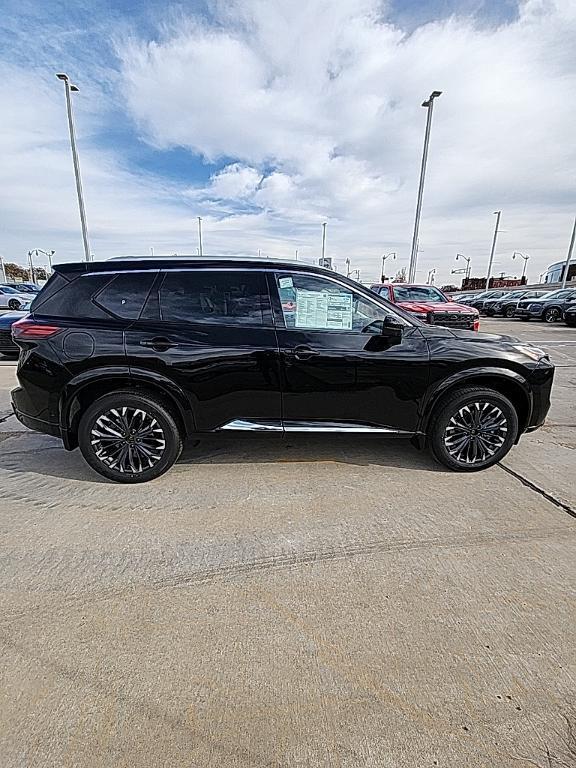 new 2025 Nissan Rogue car, priced at $44,020