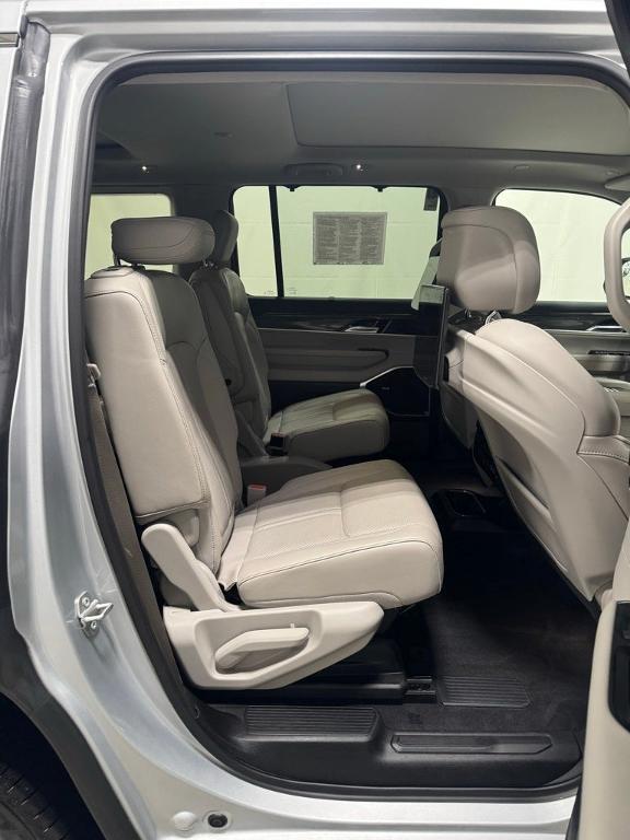 used 2022 Jeep Wagoneer car, priced at $49,490