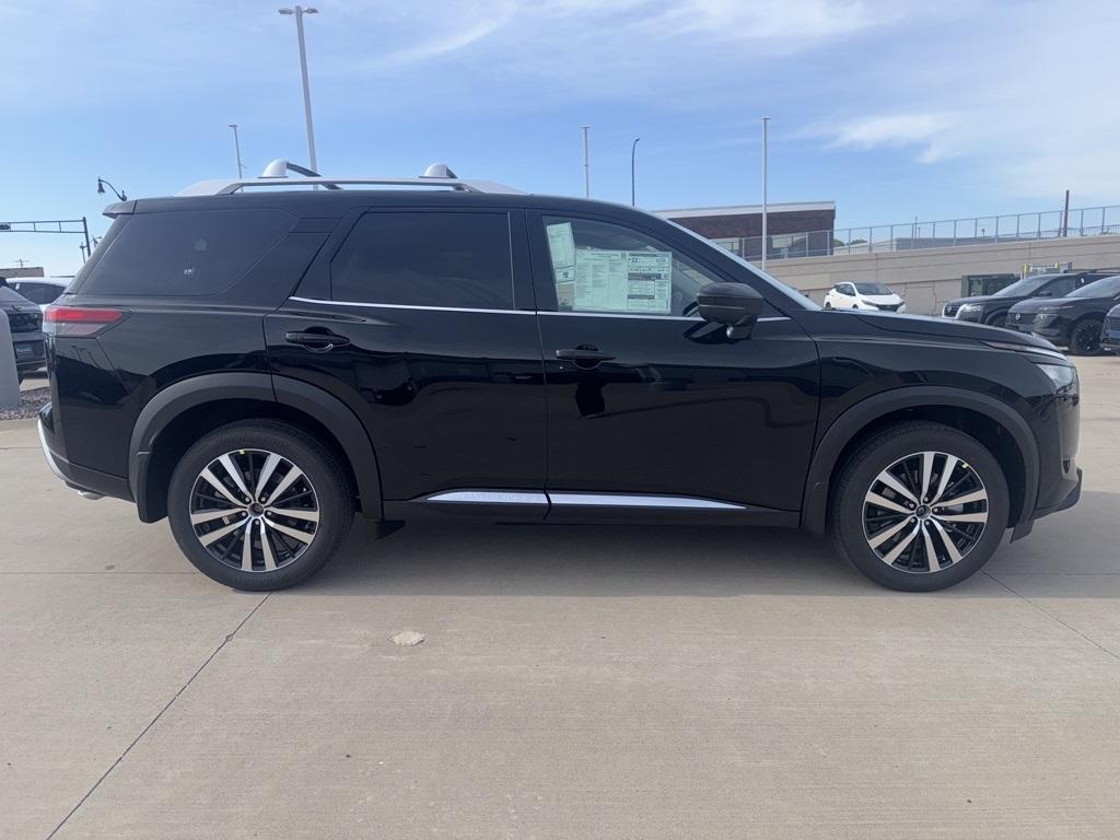 new 2025 Nissan Pathfinder car