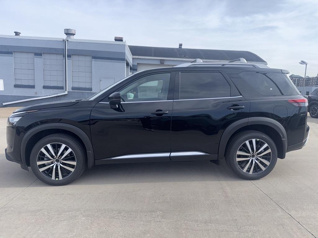 new 2025 Nissan Pathfinder car