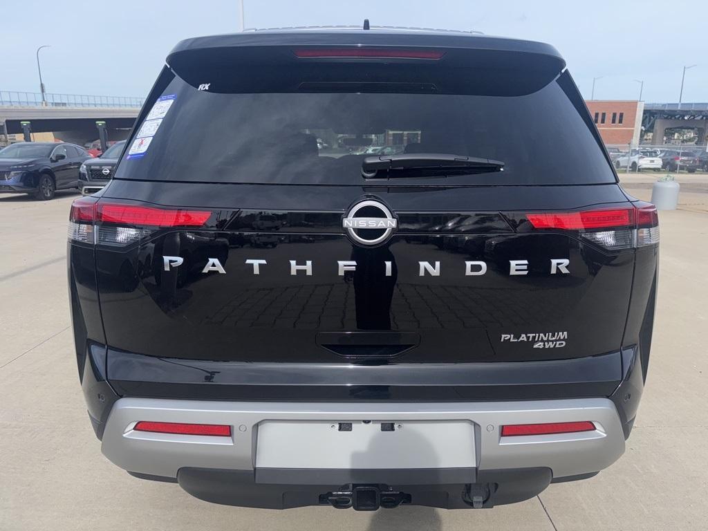 new 2025 Nissan Pathfinder car