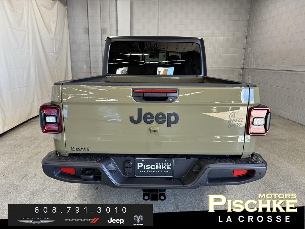 new 2025 Jeep Gladiator car