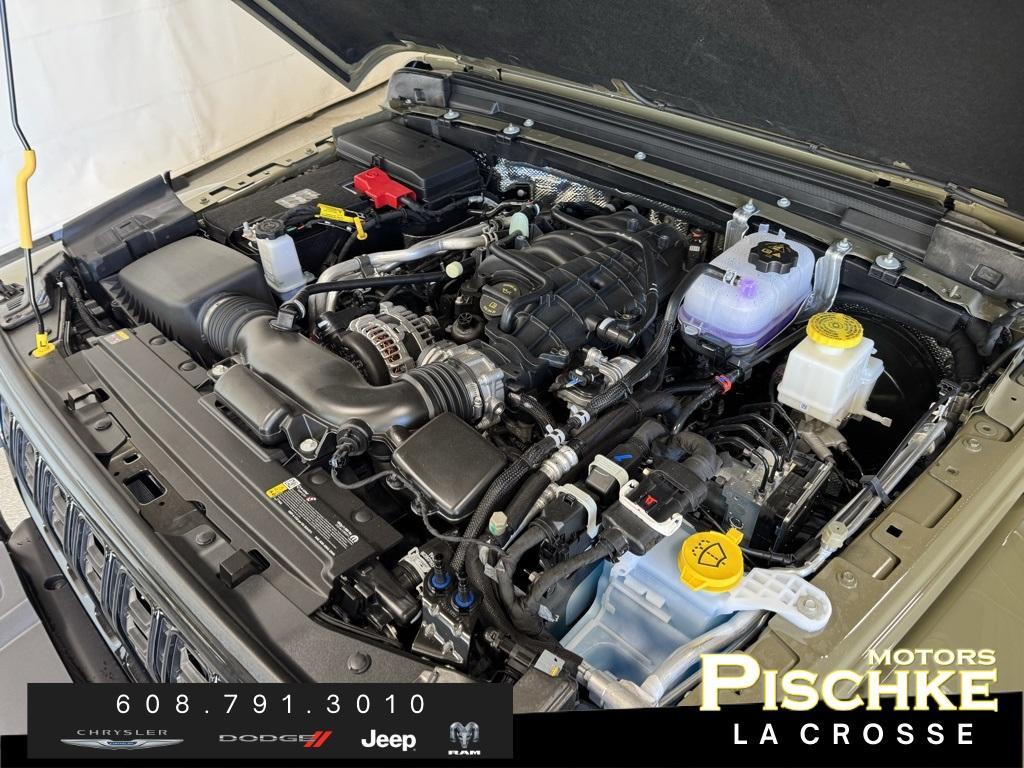 new 2025 Jeep Gladiator car