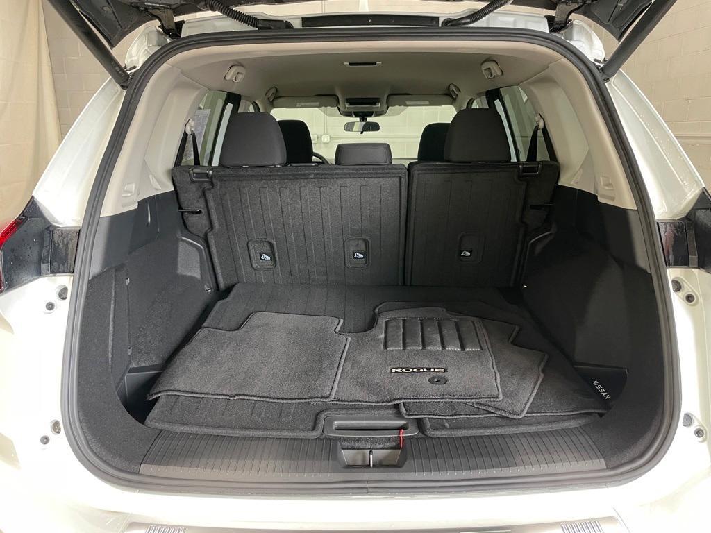 used 2025 Nissan Rogue car, priced at $31,990