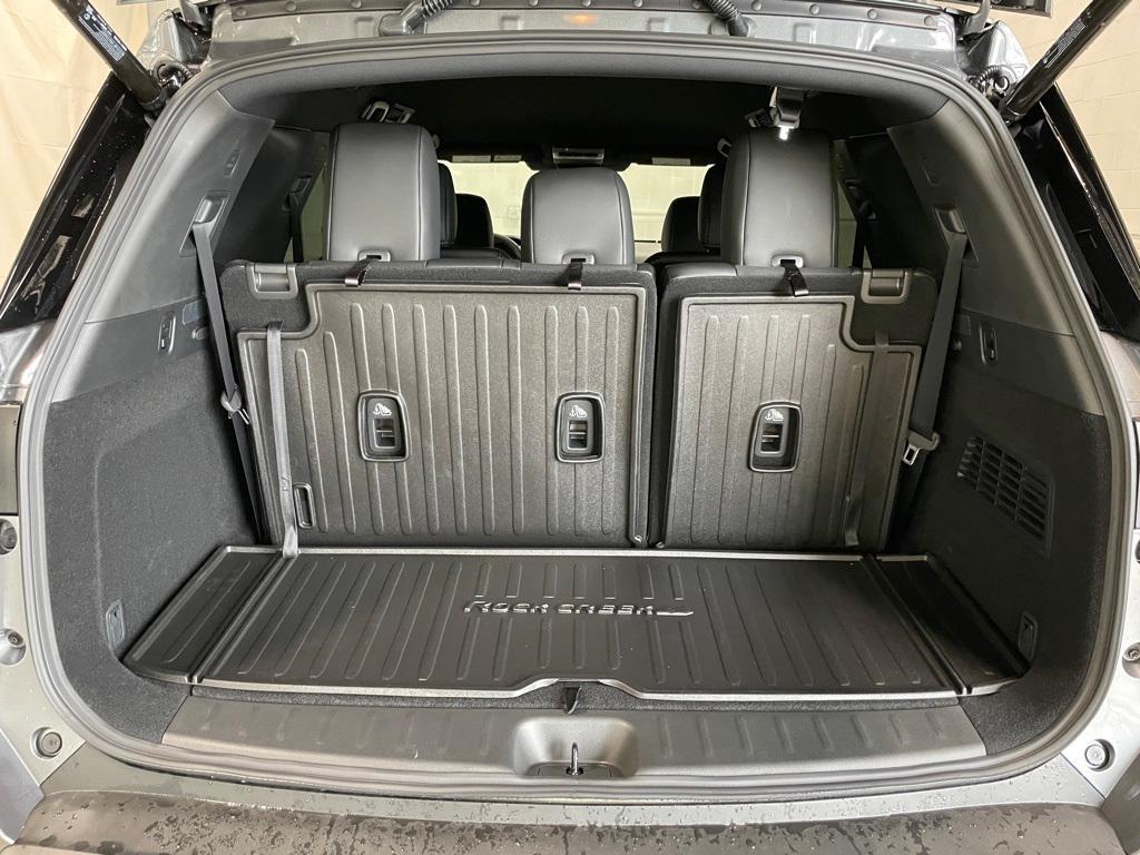 new 2025 Nissan Pathfinder car