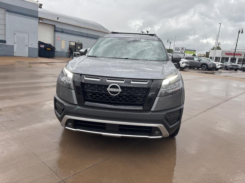 new 2025 Nissan Pathfinder car