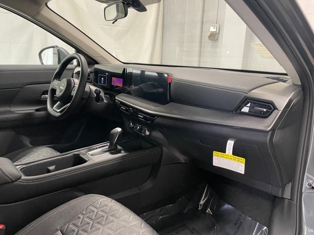 new 2025 Nissan Kicks car