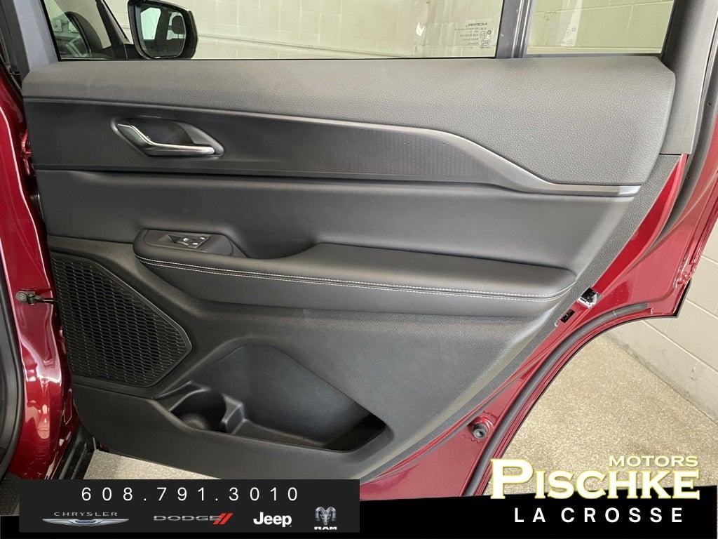 new 2025 Jeep Grand Cherokee L car, priced at $44,499