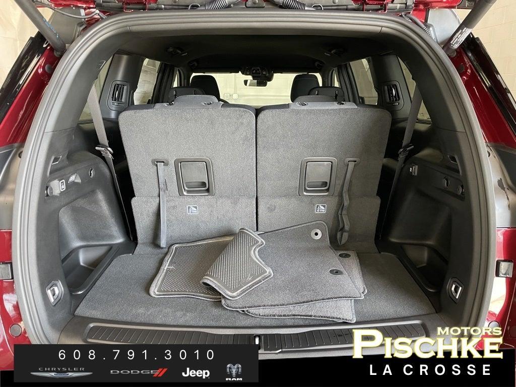 new 2025 Jeep Grand Cherokee L car, priced at $44,499