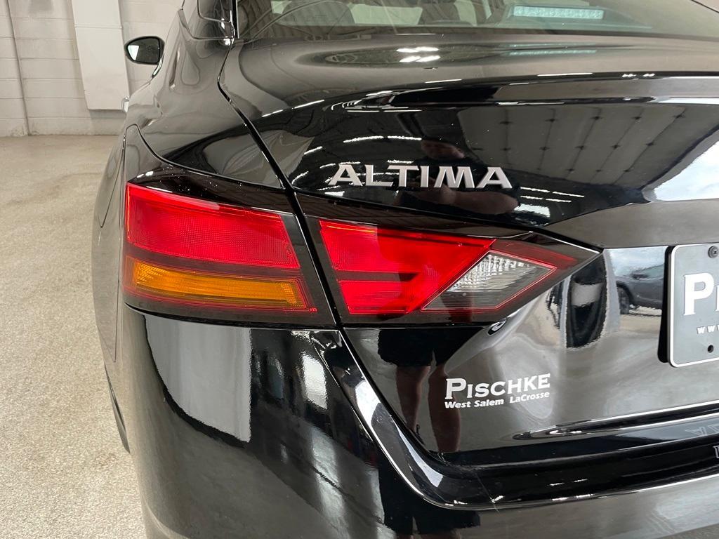 new 2025 Nissan Altima car