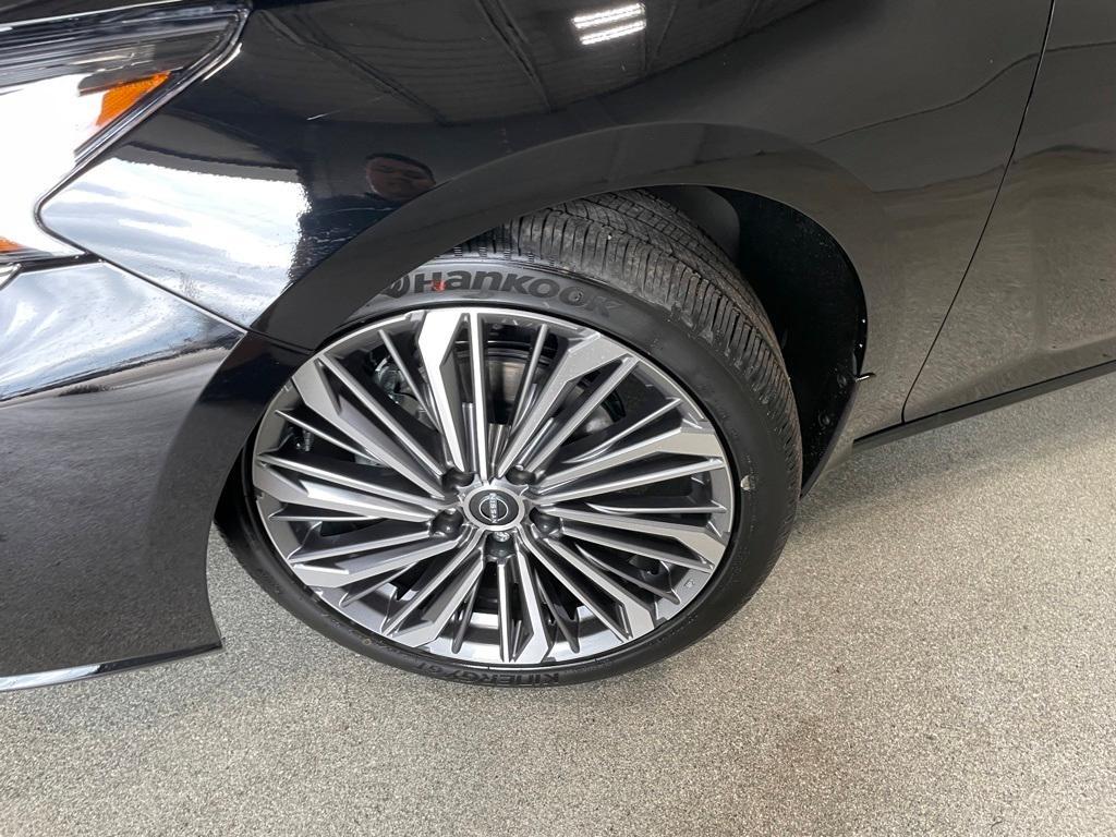 new 2025 Nissan Altima car