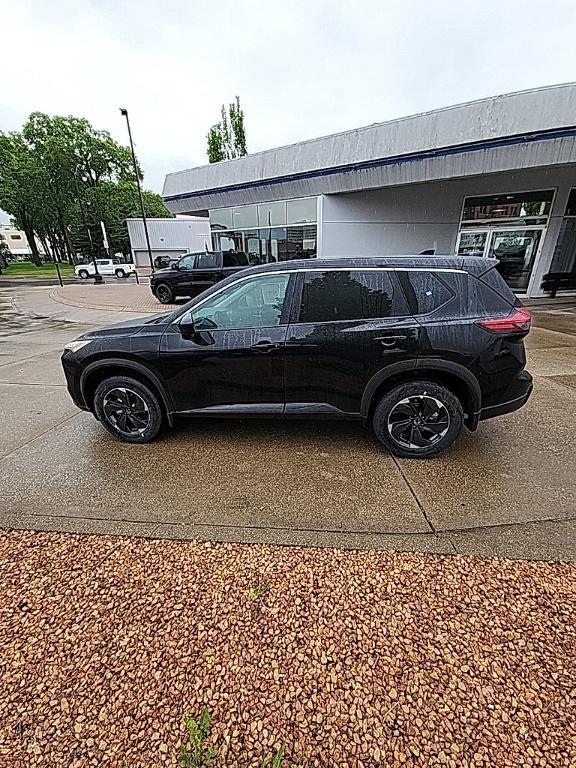 new 2025 Nissan Rogue car