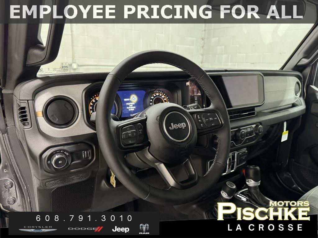 new 2025 Jeep Wrangler car