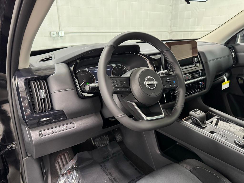 new 2025 Nissan Pathfinder car