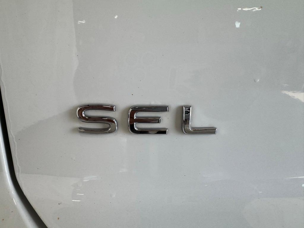 used 2022 Volkswagen Atlas Cross Sport car, priced at $28,990