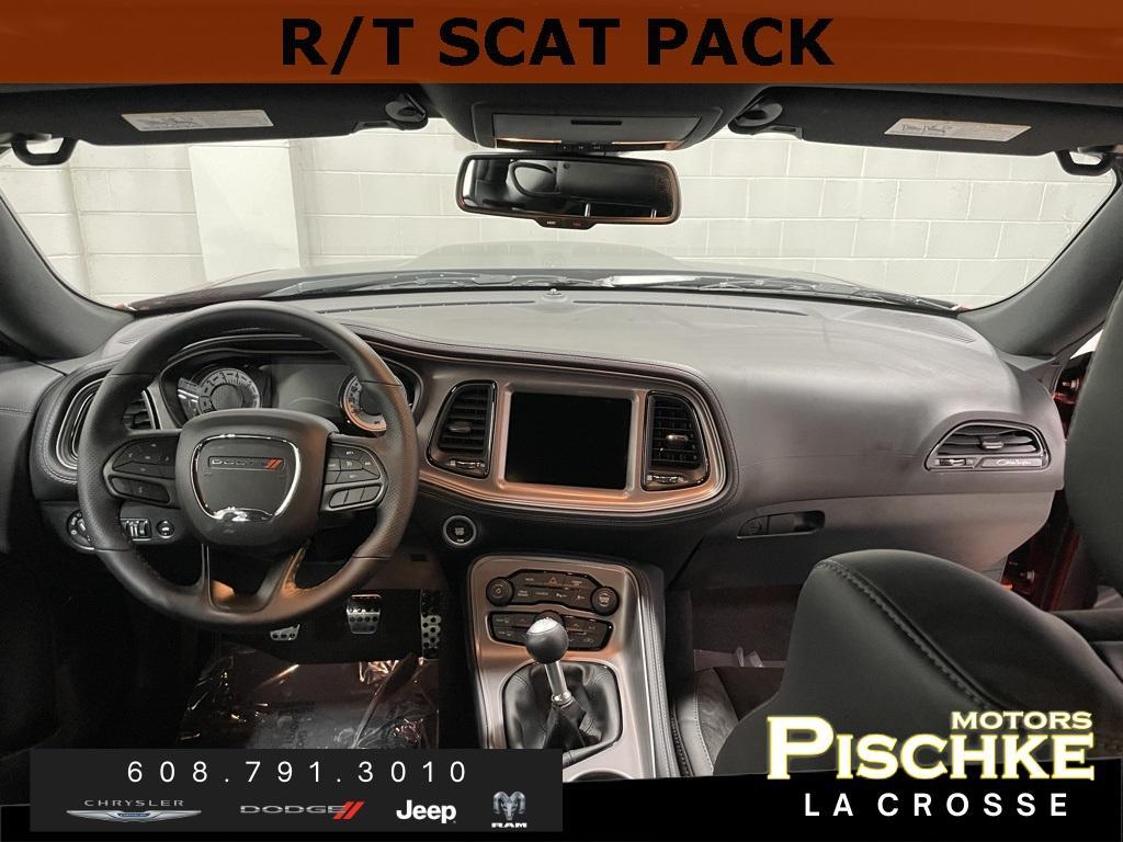 new 2023 Dodge Challenger car