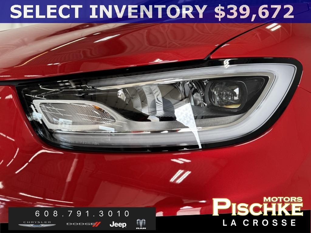 new 2025 Chrysler Pacifica car