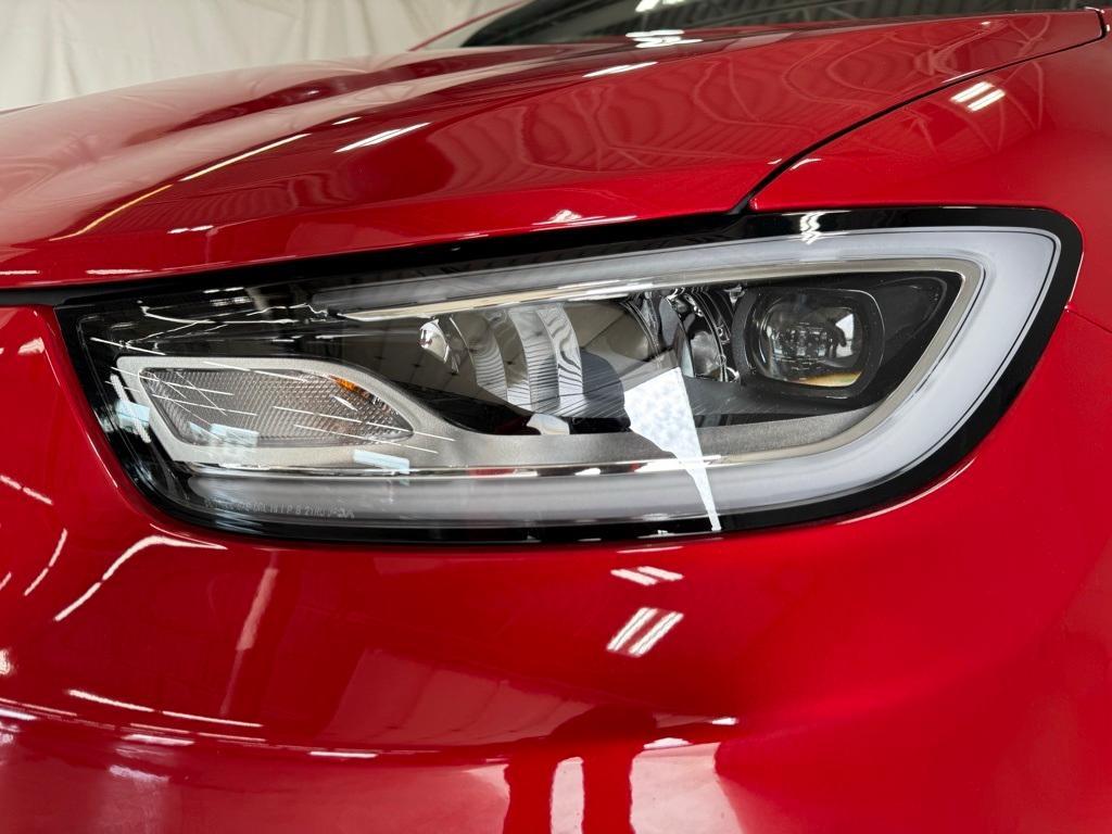 new 2025 Chrysler Pacifica car