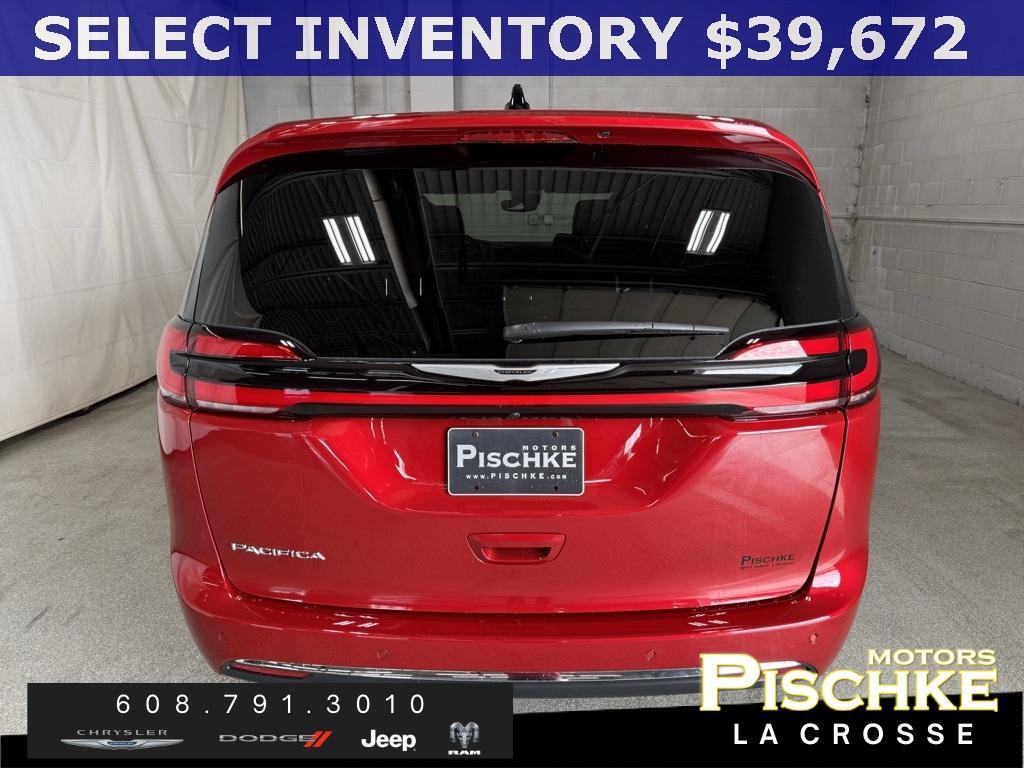 new 2025 Chrysler Pacifica car