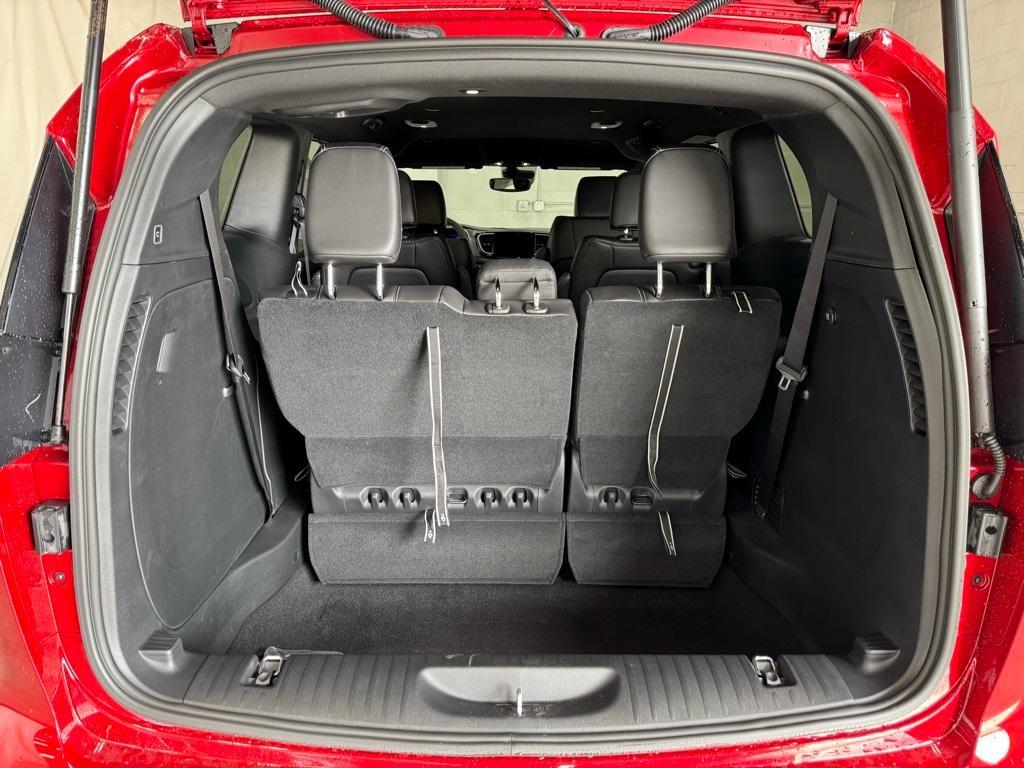 new 2025 Chrysler Pacifica car
