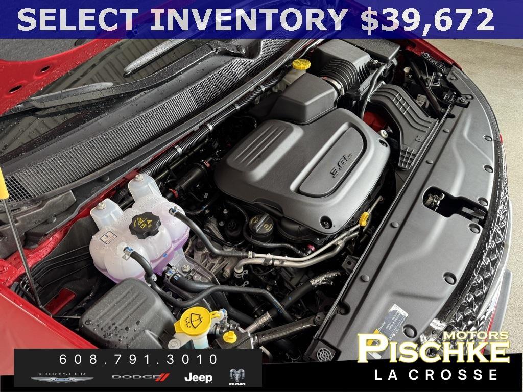 new 2025 Chrysler Pacifica car