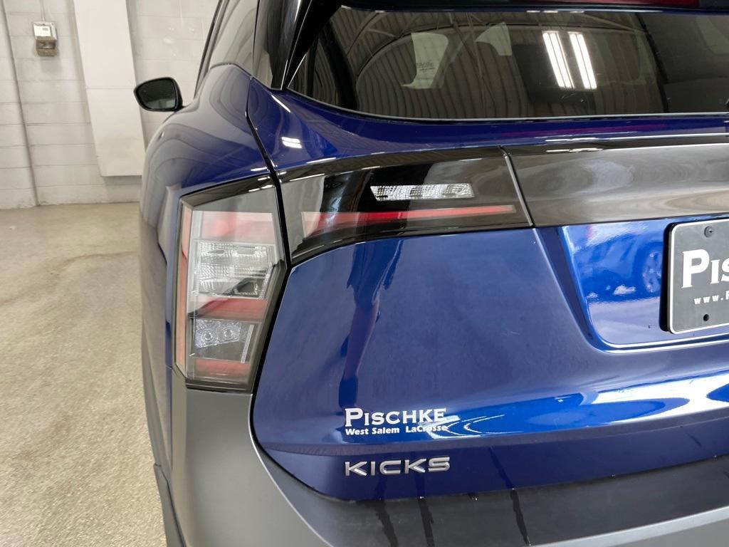 new 2025 Nissan Kicks car