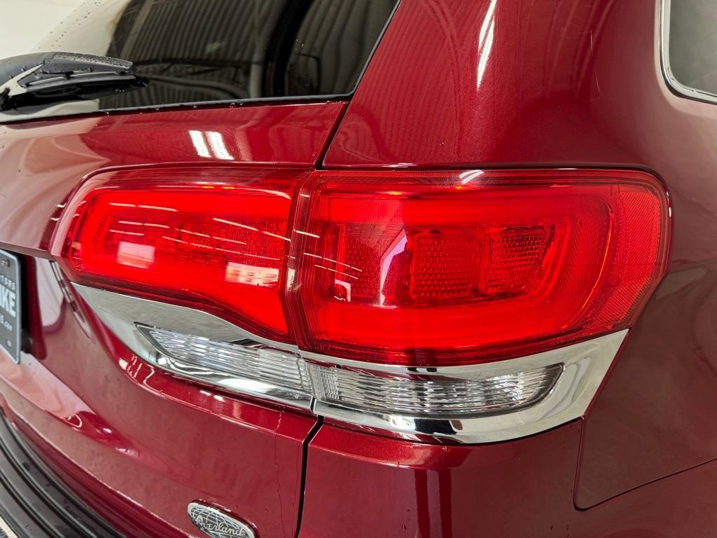 used 2015 Jeep Grand Cherokee car, priced at $15,490