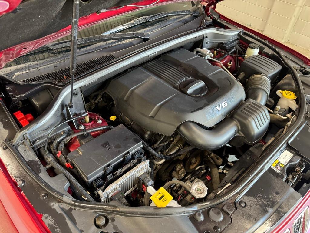 used 2015 Jeep Grand Cherokee car, priced at $15,490
