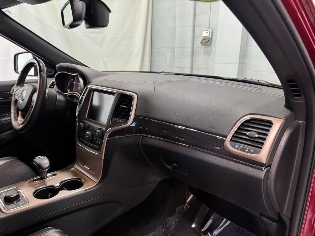 used 2015 Jeep Grand Cherokee car, priced at $15,490