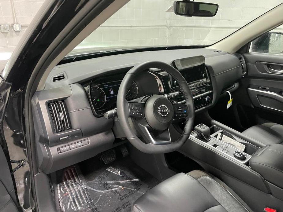 new 2024 Nissan Pathfinder car, priced at $43,748