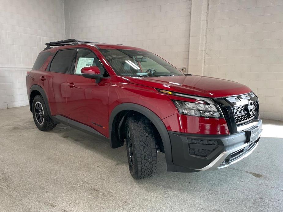 new 2024 Nissan Pathfinder car, priced at $40,250