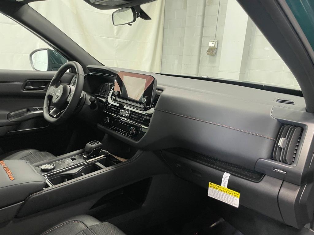 new 2025 Nissan Pathfinder car