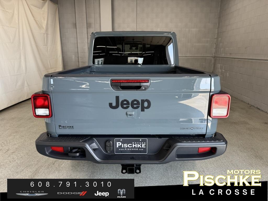 new 2025 Jeep Gladiator car