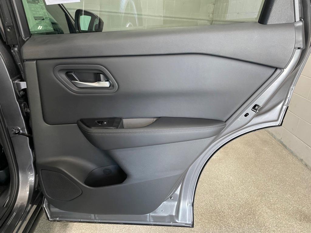new 2025 Nissan Rogue car